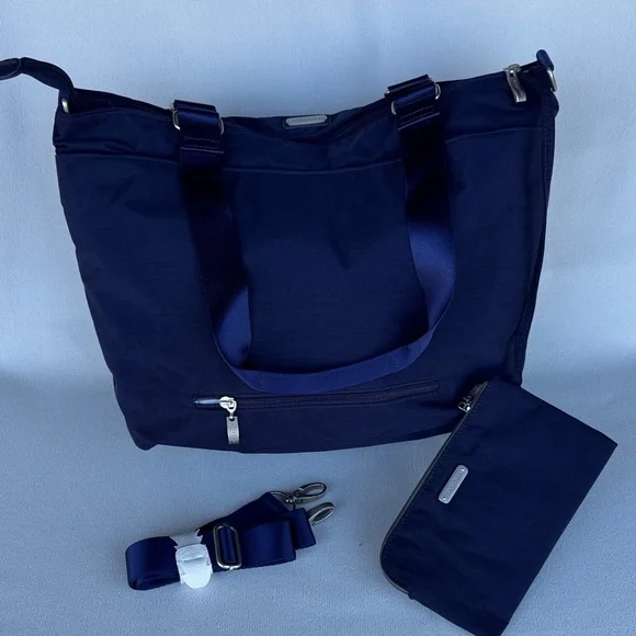 Baggallini Navy Anyday Shoulder Bag - Picture 2 of 3